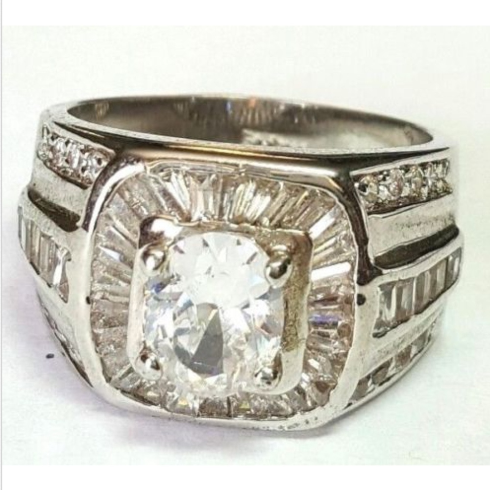 Cocktail Ring CUbic Zirconian Rhodium Plated sizes 10 13 *